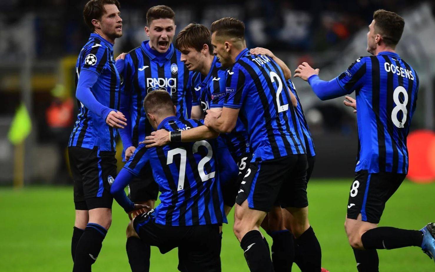 佛罗伦萨球迷热情助威，球队备战备战备战