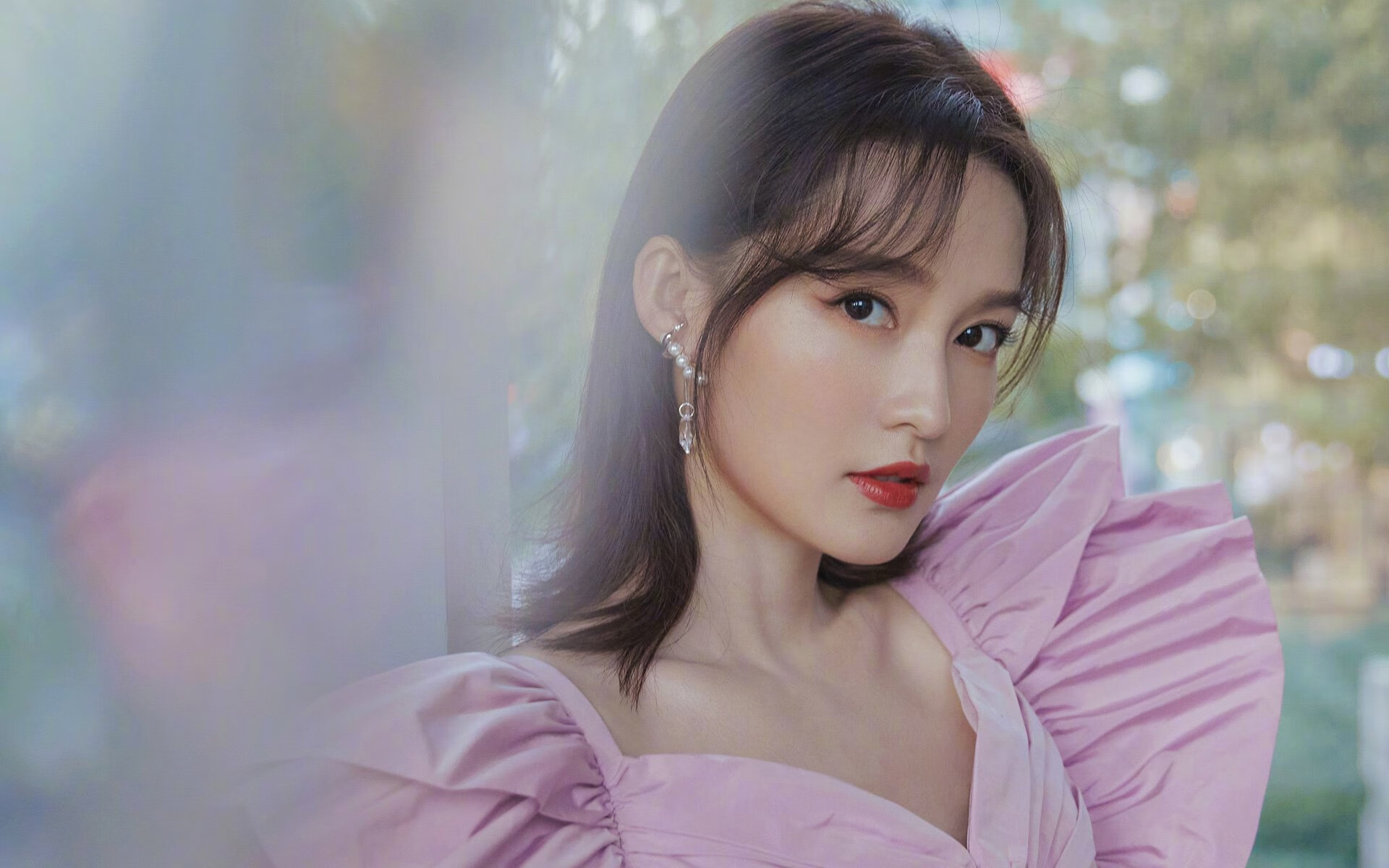 双重引擎轰鸣，巴萨团队足球的胜利，特奥个人英雄主义的绽放