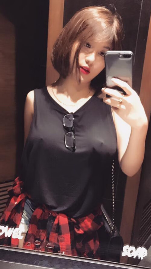 速度与荣耀,赛道硝烟与绿茵热浪的唯一性碰撞